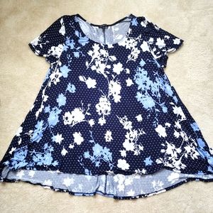 Lane Bryant 14W/16W navy floral ss swing tee